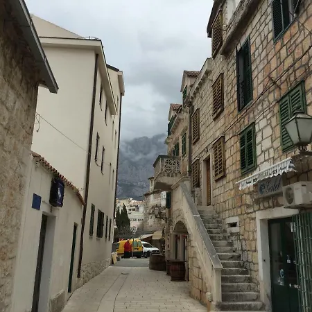 Drago Makarska